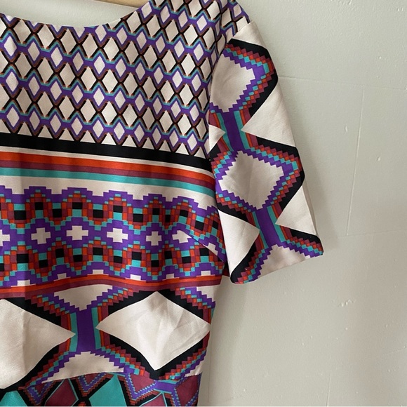 Walter Baker Geometric Patterned Top - Picture 9 of 13